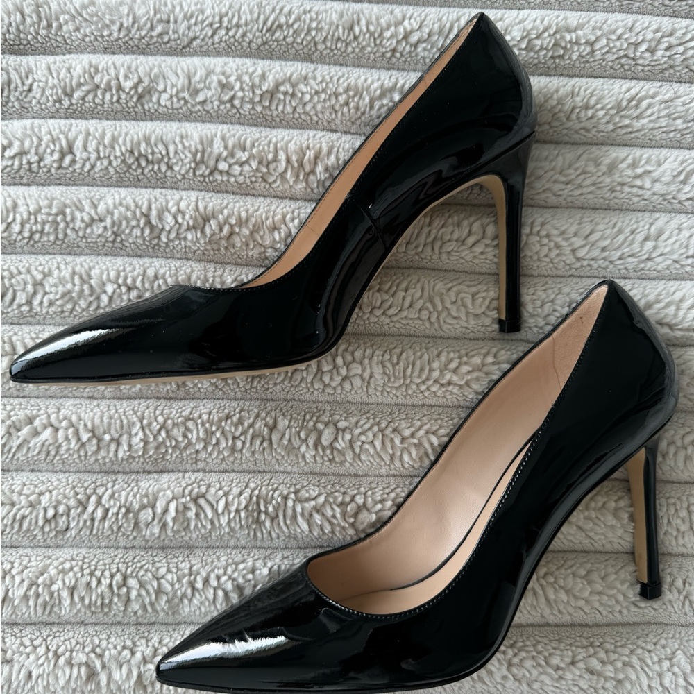Stuart Weitzman 7.5 Black Heels - Never Worn